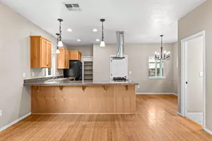 233 Wintersage Circle, Talent, OR 97540 - Photo 8