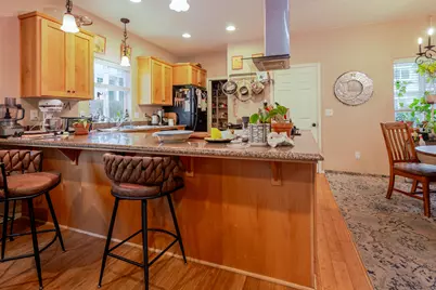 233 Wintersage Circle, Talent, OR 97540 - Photo 32