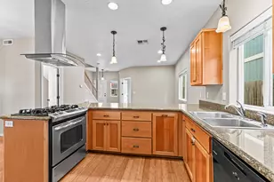 233 Wintersage Circle, Talent, OR 97540 - Photo 10