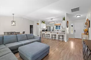 1409 Twin Rocks Dr, Central Point, OR 97502 - Photo 12