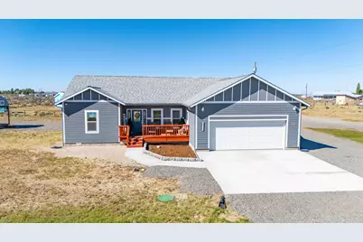 57654 Christmas Tree Road, Christmas Valley, OR 97641 - Photo 1