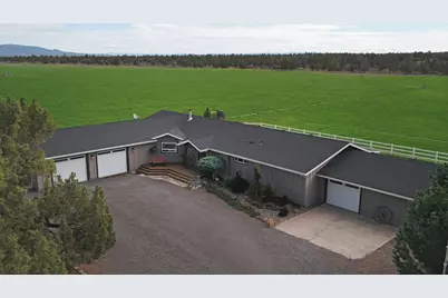 61140 Obernolte Road, Bend, OR 97701 - Photo 4