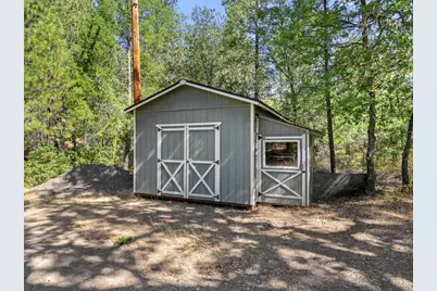 798 Covered Bridge Road, Rogue River, OR 97537 - Photo 18