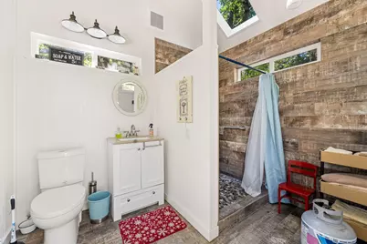 798 Covered Bridge Road, Rogue River, OR 97537 - Photo 14