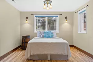 21925 Bear Creek Rd, Bend, OR 97701 - Photo 42