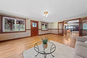 21925 Bear Creek Rd, Bend, OR 97701 - Photo 32