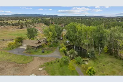 21925 Bear Creek Road, Bend, OR 97701 - Photo 96