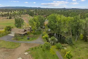 21925 Bear Creek Rd, Bend, OR 97701 - Photo 96