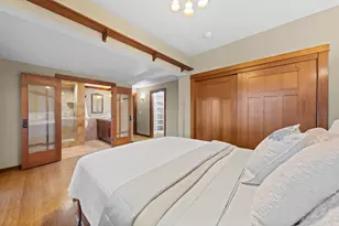 21925 Bear Creek Rd, Bend, OR 97701 - Photo 38