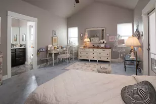 2949 Northeast Flagstone Avenue, Bend, OR 97701 - Photo 8