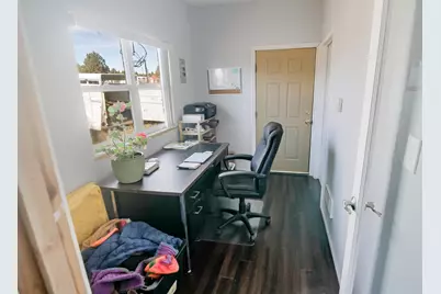 61049 E Highway 140 E, Bly, OR 97622 - Photo 30