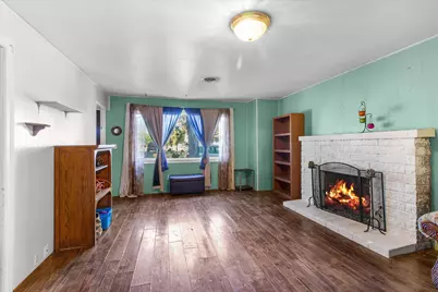 109 S Orange Street, Medford, OR 97501 - Photo 4