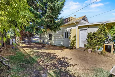 109 S Orange Street, Medford, OR 97501 - Photo 24