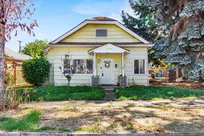 109 S Orange Street, Medford, OR 97501 - Photo 2