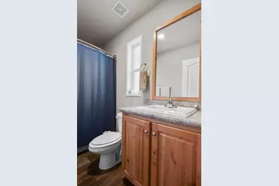 212 S Junction Avenue, Cave Junction, OR 97523 - Photo 22