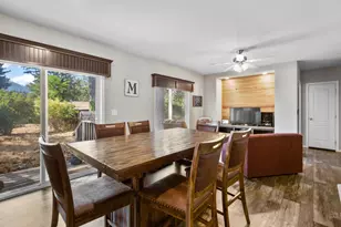 212 S Junction Ave, Cave Junction, OR 97523 - Photo 10