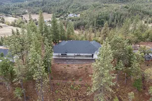 103 Summit Dr, Shady Cove, OR 97539 - Photo 78