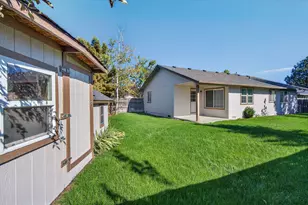 61839 Avonlea Cir, Bend, OR 97702 - Photo 38