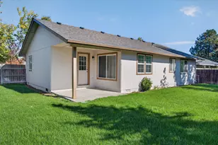 61839 Avonlea Cir, Bend, OR 97702 - Photo 34