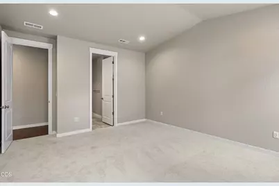 1147 Pumpkin Ridge Drive #321, Eagle Point, OR 97524 - Photo 18