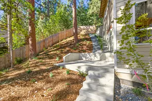 774 Lisa Ln, Ashland, OR 97520 - Photo 58