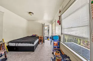 807 NW 5th St, Grants Pass, OR 97526 - Photo 32