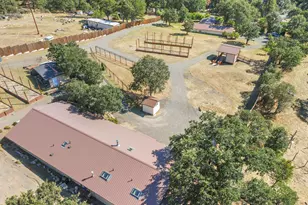 4460 Hwy 238, Jacksonville, OR 97530 - Photo 2