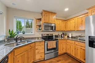 213 Kroner Dr, Grants Pass, OR 97527 - Photo 10