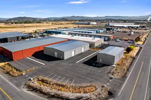 1339 Ave F, White City, OR 97503 - Photo 1