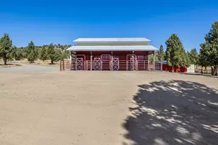 10135 NW Coyner Ave, Redmond, OR 97756 - Photo 42