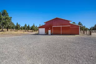 10135 NW Coyner Ave, Redmond, OR 97756 - Photo 40