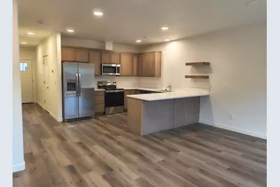 20495 SE Bard Court #7, Bend, OR 97702 - Photo 8