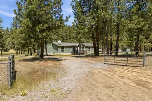 3587 Gold Run Dr, Chiloquin, OR 97624 - Photo 2