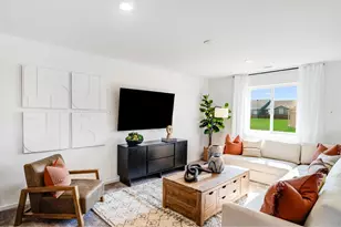 1112 NE Cobblestone Ct, Prineville, OR 97754 - Photo 2