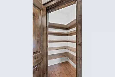 61076 Manhae Loop, Bend, OR 97702 - Photo 20