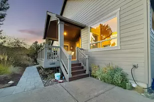 61076 Manhae Loop, Bend, OR 97702 - Photo 54