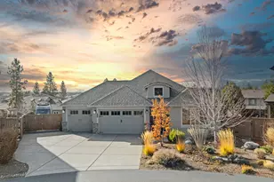 61076 Manhae Loop, Bend, OR 97702 - Photo 2