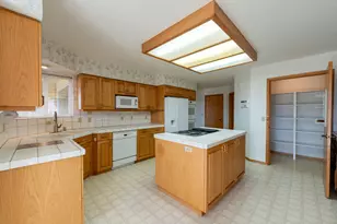 59649 Okanagan Ln, Bend, OR 97702 - Photo 26