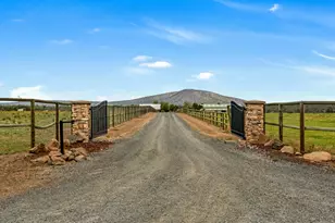 66240 White Rock Loop, Bend, OR 97703 - Photo 50