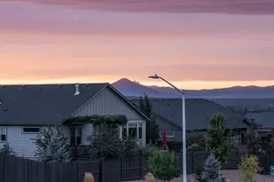 2511 SW 43rd Ct, Redmond, OR 97756 - Photo 8