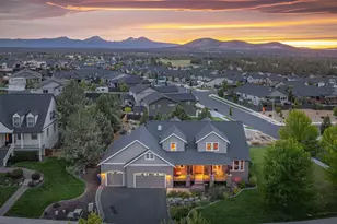 2511 SW 43rd Ct, Redmond, OR 97756 - Photo 4