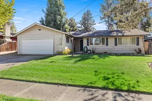 1744 Concord Way, Medford, OR 97504 - Photo 2