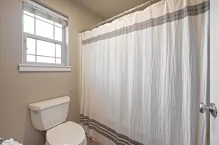 633 SE Glengarry Place, Bend, OR 97702 - Photo 34