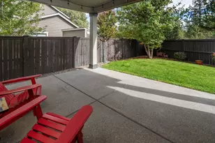 60523 Hedgewood Ln, Bend, OR 97702 - Photo 22