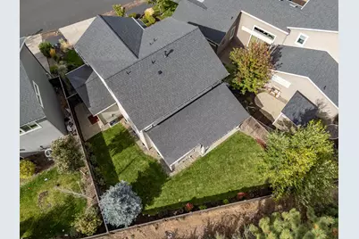 60523 Hedgewood Lane, Bend, OR 97702 - Photo 34