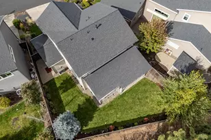 60523 Hedgewood Ln, Bend, OR 97702 - Photo 34
