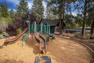 60523 Hedgewood Ln, Bend, OR 97702 - Photo 28