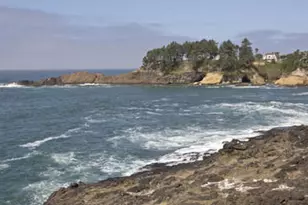 3595 NE Reef Dr, Lincoln City, OR 97367 - Photo 8