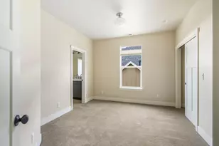 20488 SE Byron Ave, Bend, OR 97702 - Photo 24