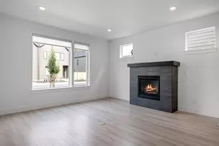 947 W Linda Ave, Sisters, OR 97759 - Photo 4